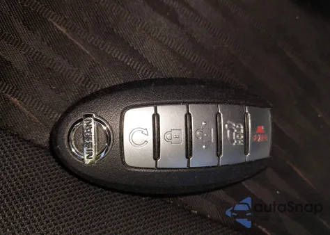 2018 Nissan Rogue Sv z USA, uszkodzony, nr VIN 5N1AT2MVXJC721211